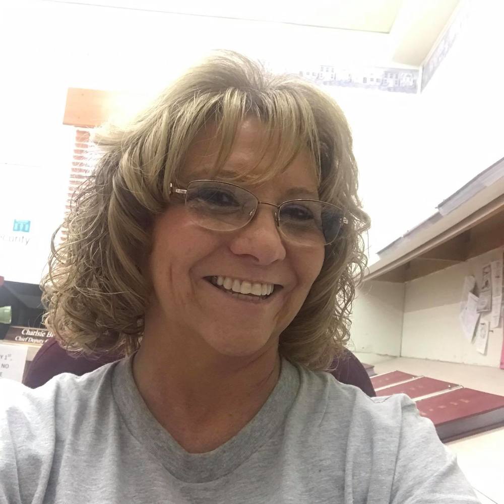 Meet your Posher, Liz